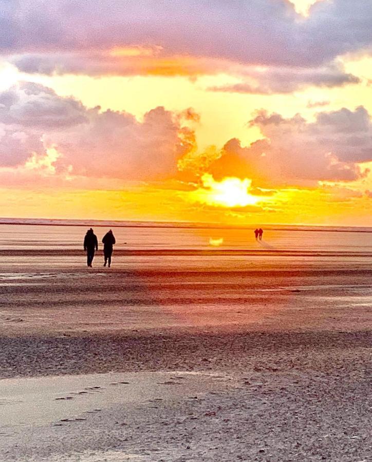 Beach Sunset Литам-Сент-Эннс Экстерьер фото